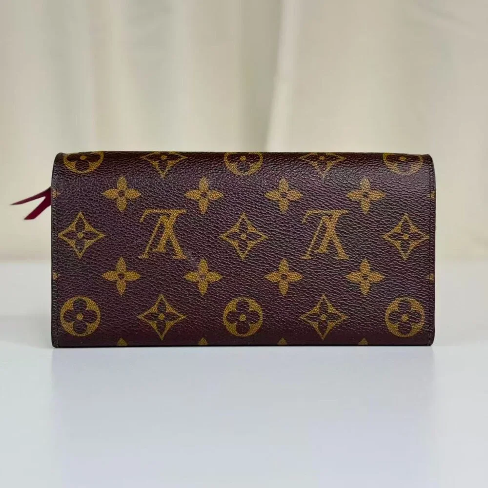 Louis Vuitton Monogram Canvas Wallet with Classic LV Logo Design